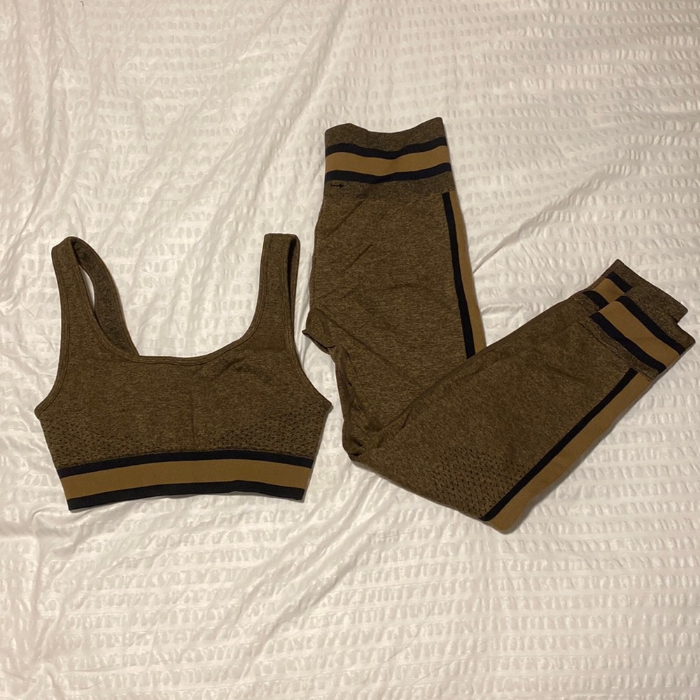 Bandier set